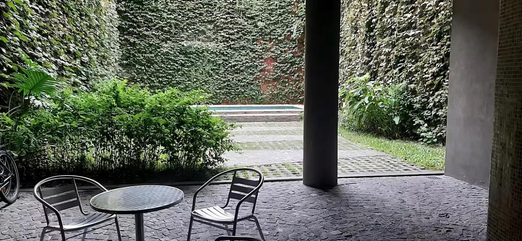 Donde El Alma Sonrie Ahi Es Piscina Jardin Facil Acceso Por Avda 9 De Julio Apartment Buenos Aires